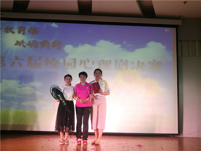 1527232999782020724.jpg TIM图片20180524140711历部长合影.jpg