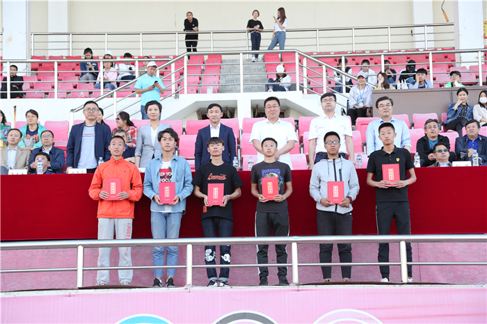 1527491614604067896.jpg 王超颖 (15).jpg